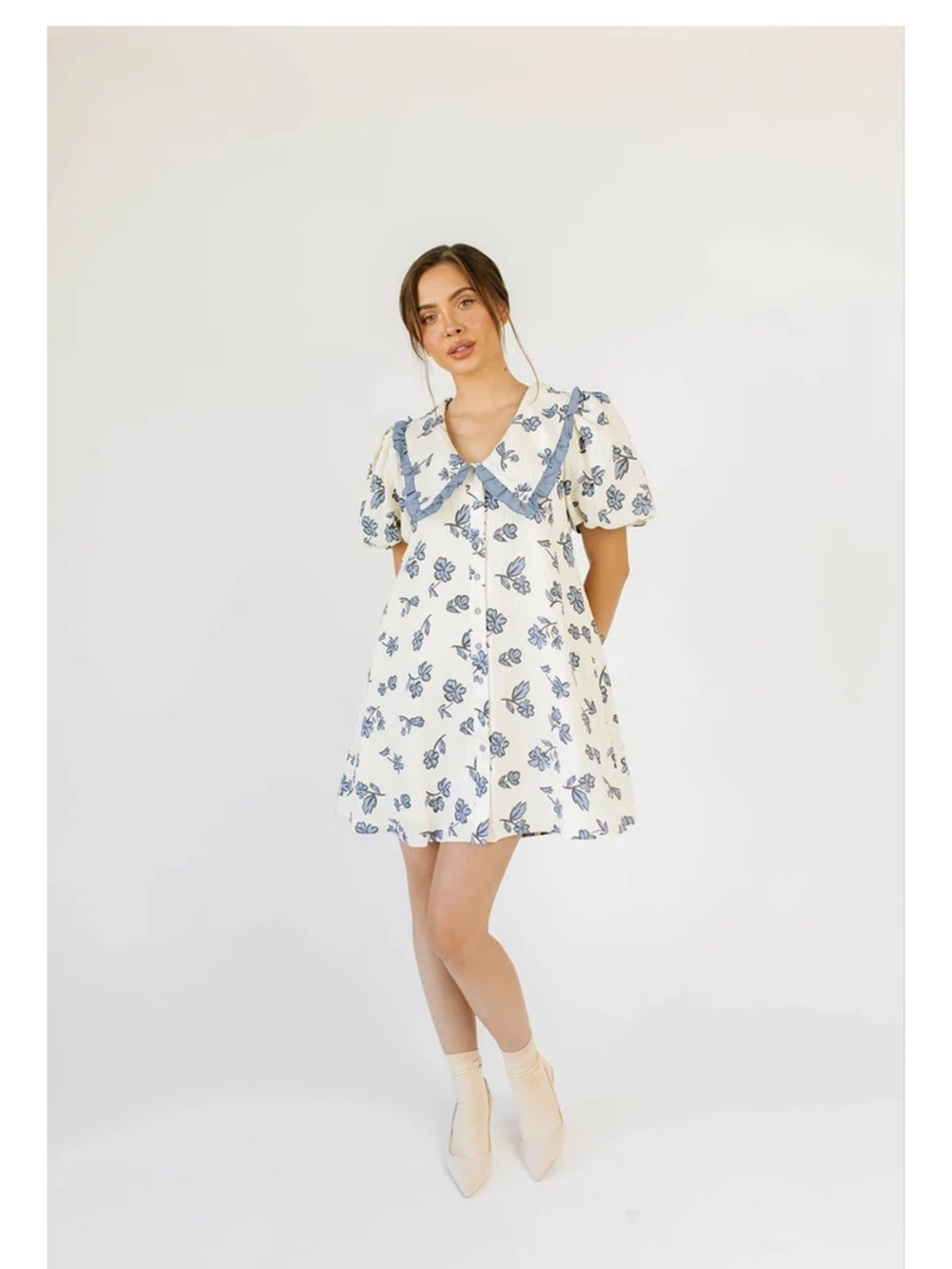 Blue Floral Puff Sleeve Mini Dress with Contrast Collar